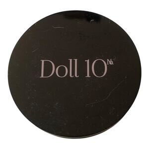 Doll 10 NWOB Hydrating Long Lasting Brightening H2Glo Highlighter Doll Glow